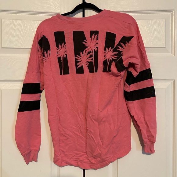 Original pink sweater. - Picture 2 of 2